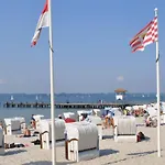 Strandblick Mit Strandkorb & Fahrraedern شقة