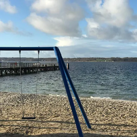 Strandblick Mit Strandkorb & Fahrraedern * Glücksburg
